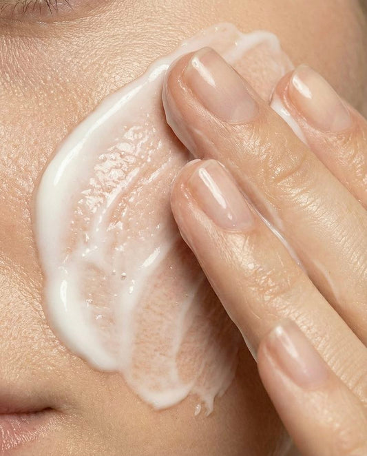GENTLE CLEANSING MILK 